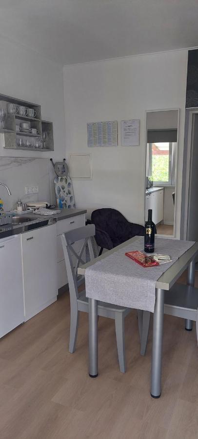 Studio Apartman Tariba Supetarska Draga Exteriör bild